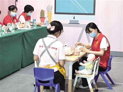 廣東家政服務(wù)從業(yè)人員呈年輕化 專業(yè)化趨勢